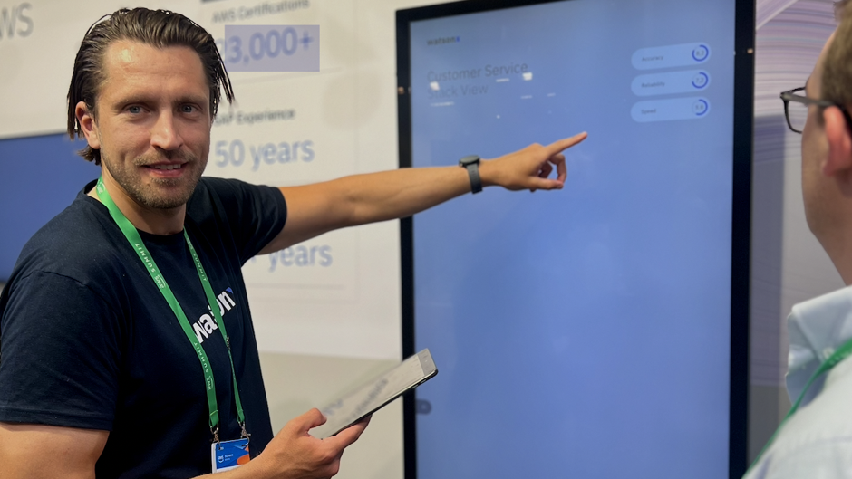 Andreas Horn demonstrating watsonx - HORIZONT interview on AI agents